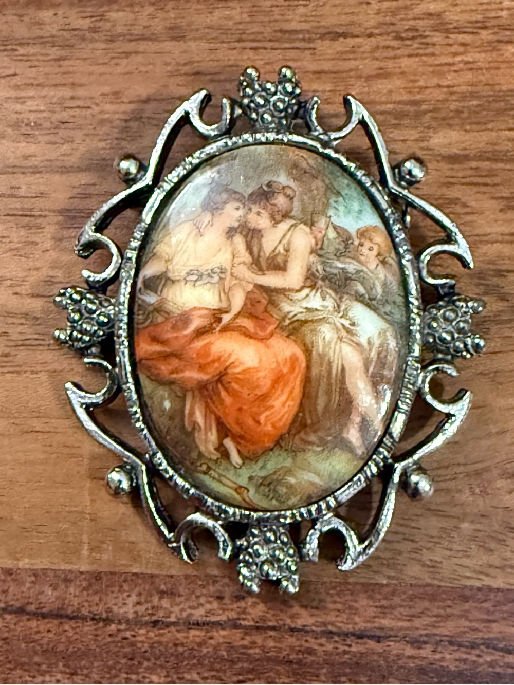 Vintage Victorian Brooch